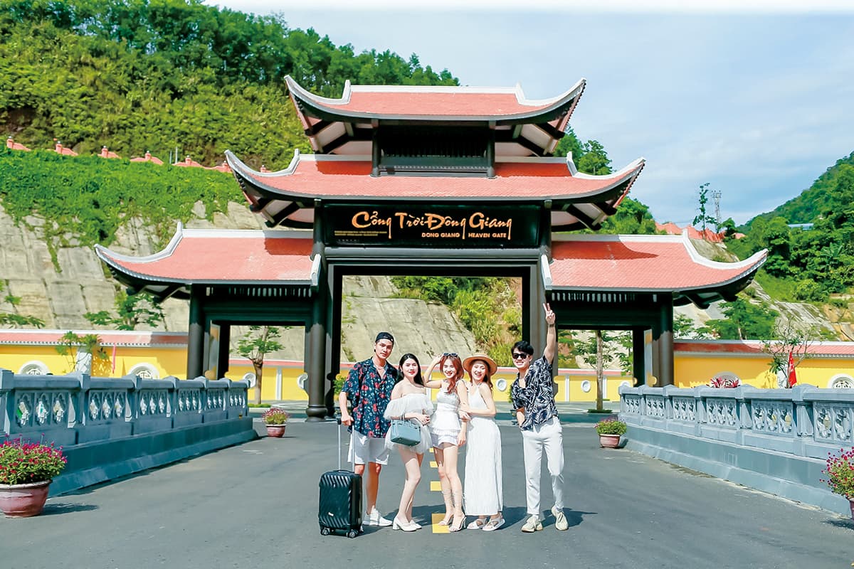 Dong Giang Heaven Gate Tickets 2025 - YEOGI
